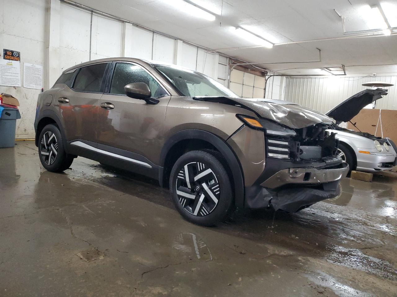 2025 NISSAN KICKS SV - Фото 4
