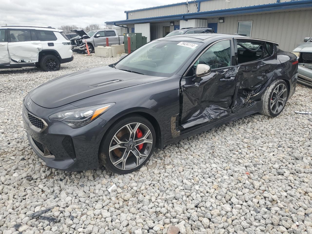 2019 KIA STINGER GT