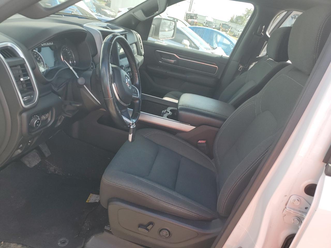 2019 RAM 1500 BIG H - Фото 7