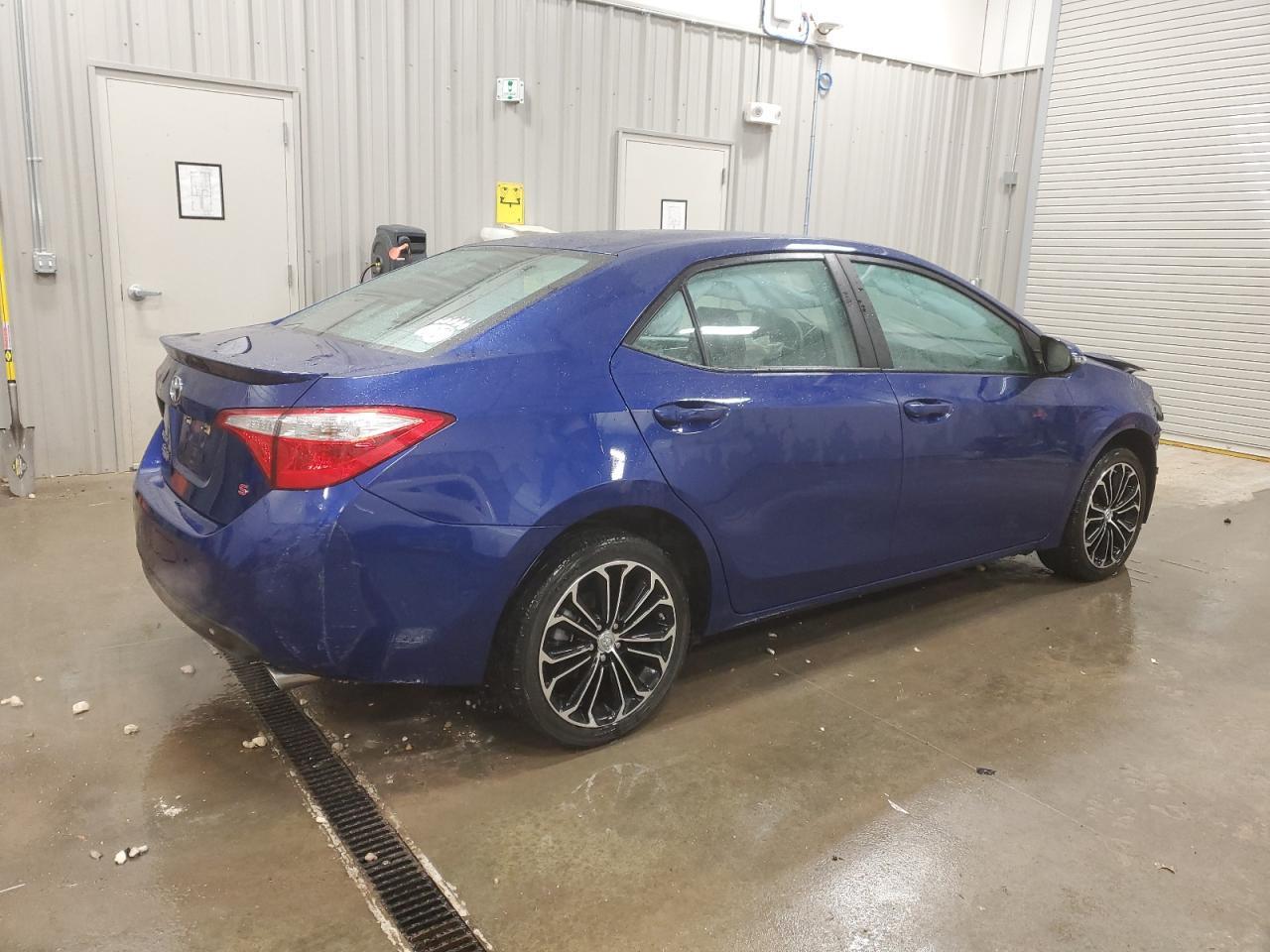 2015 TOYOTA COROLLA L - Image 3
