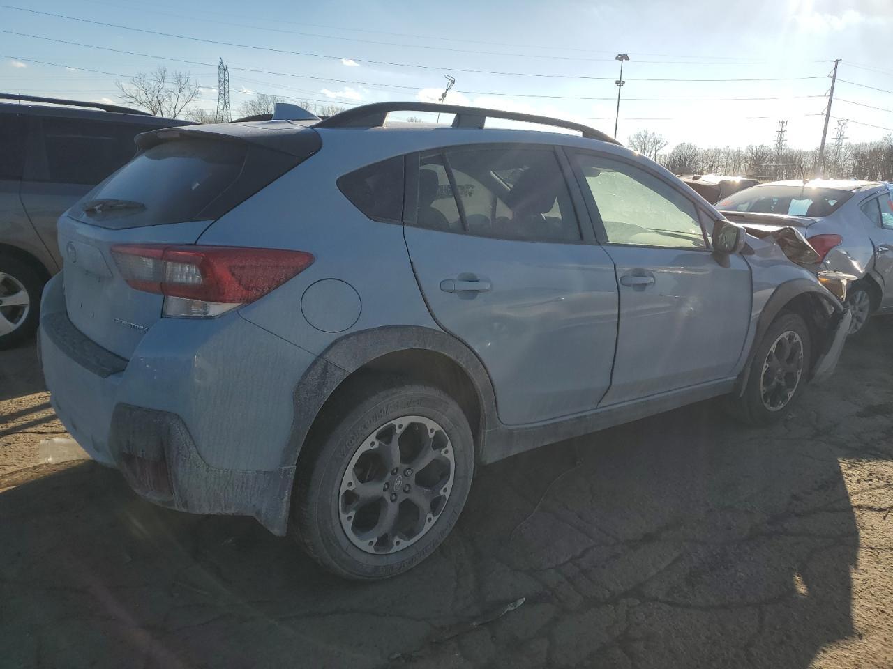 2021 SUBARU CROSSTREK - Фото 3