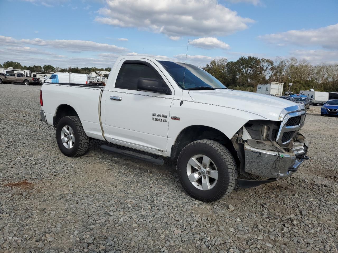 2014 RAM 1500 ST - Фото 4