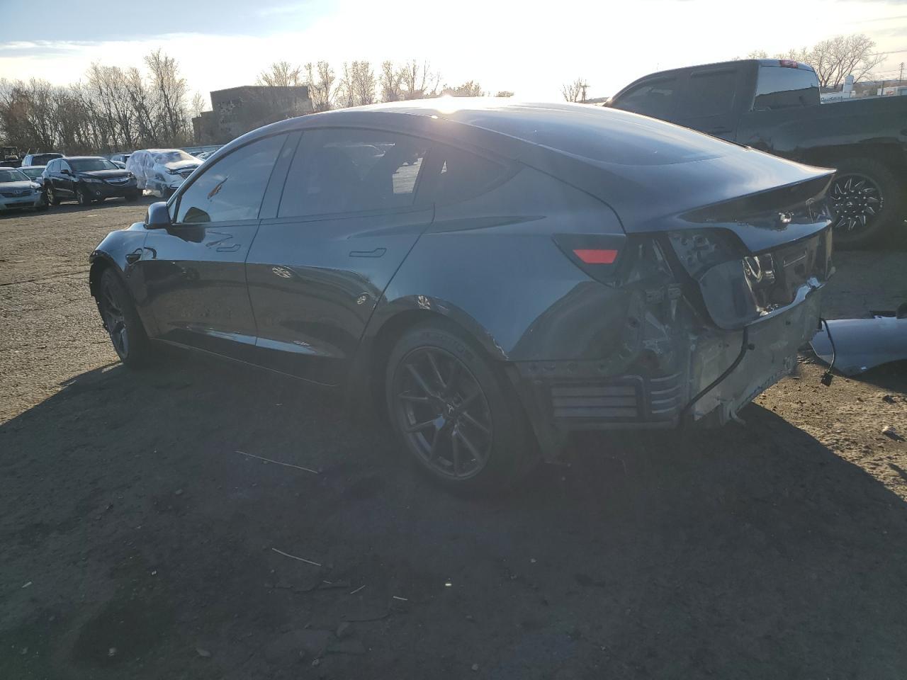 2023 TESLA MODEL 3 - Image 2