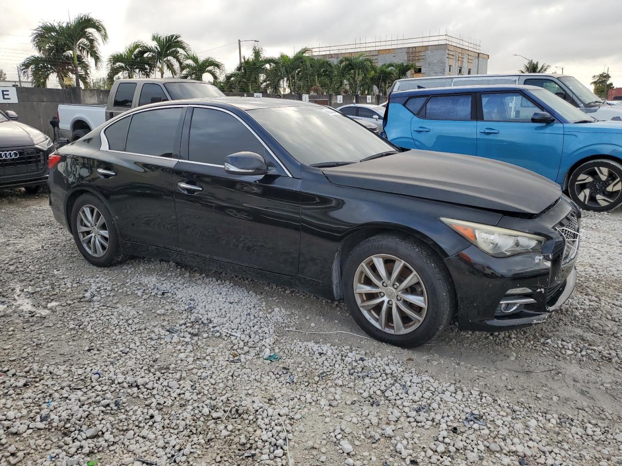 2016 INFINITI Q50 BASE - Фото 4