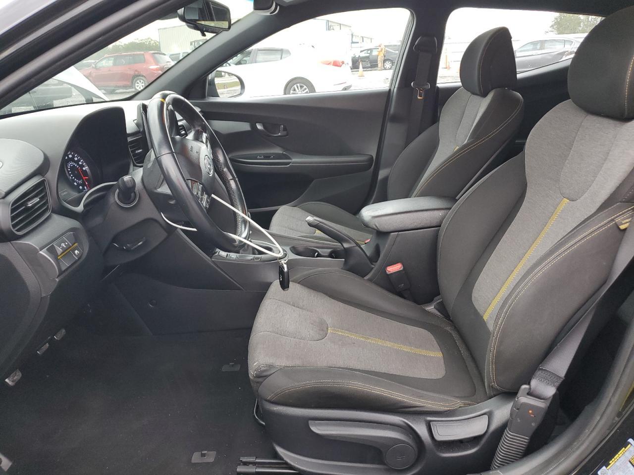 2019 HYUNDAI VELOSTER T - Фото 7