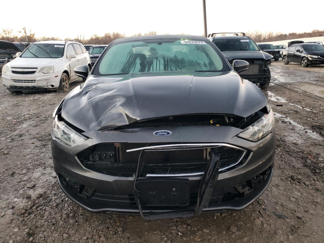 2017 FORD FUSION SE - Image 5