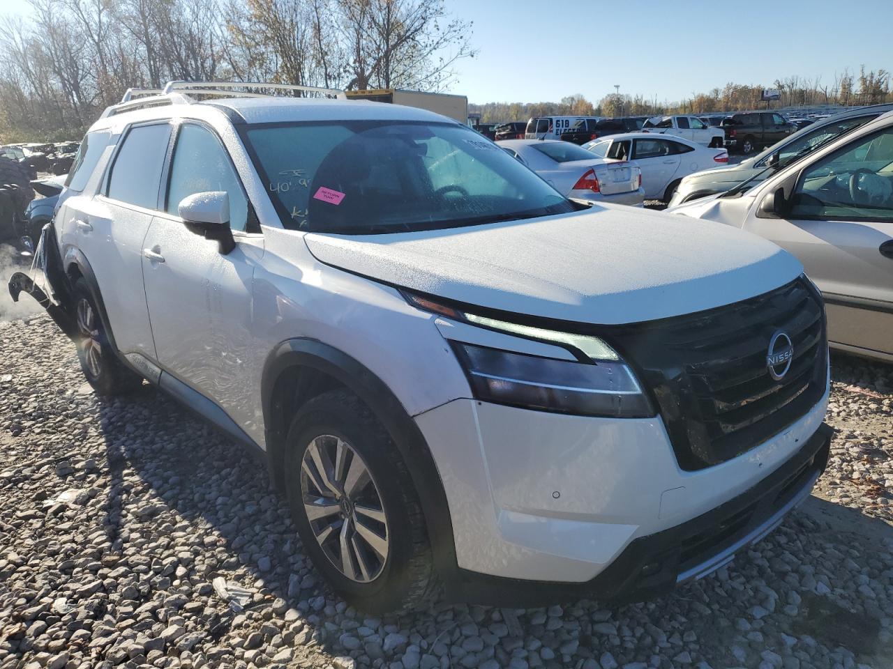 2023 NISSAN PATHFINDER - Image 4