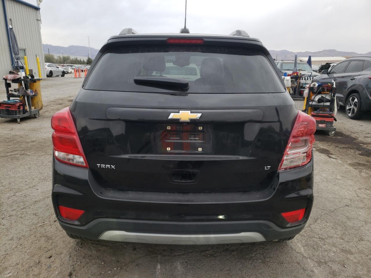 2019 CHEVROLET TRAX 1LT - Фото 6