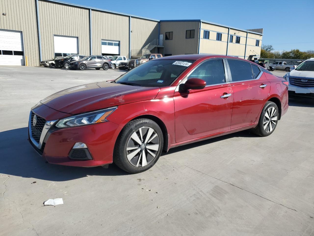 2022 NISSAN ALTIMA SV