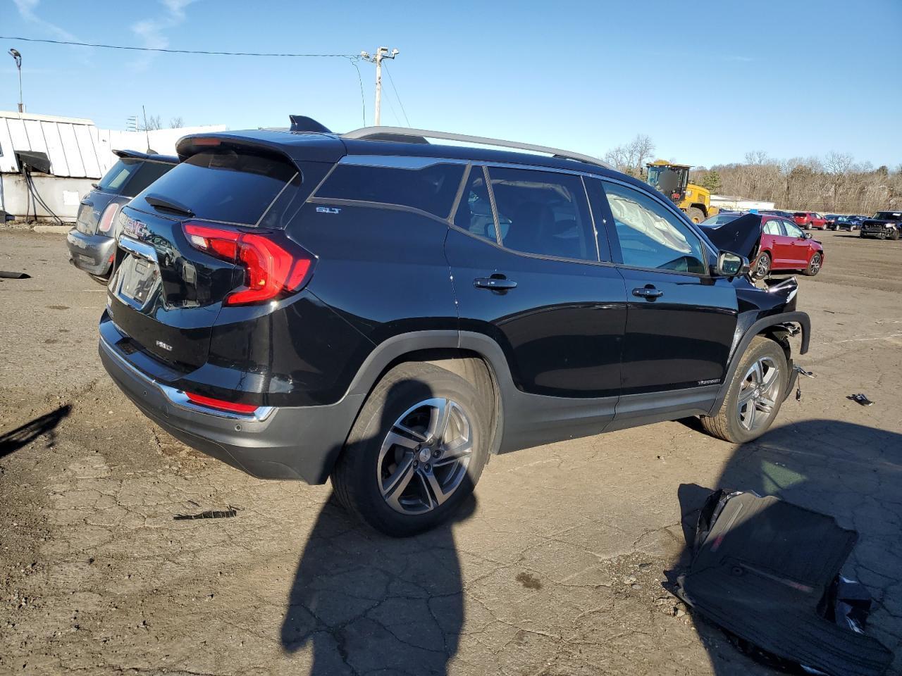 2021 GMC TERRAIN SL - Image 3