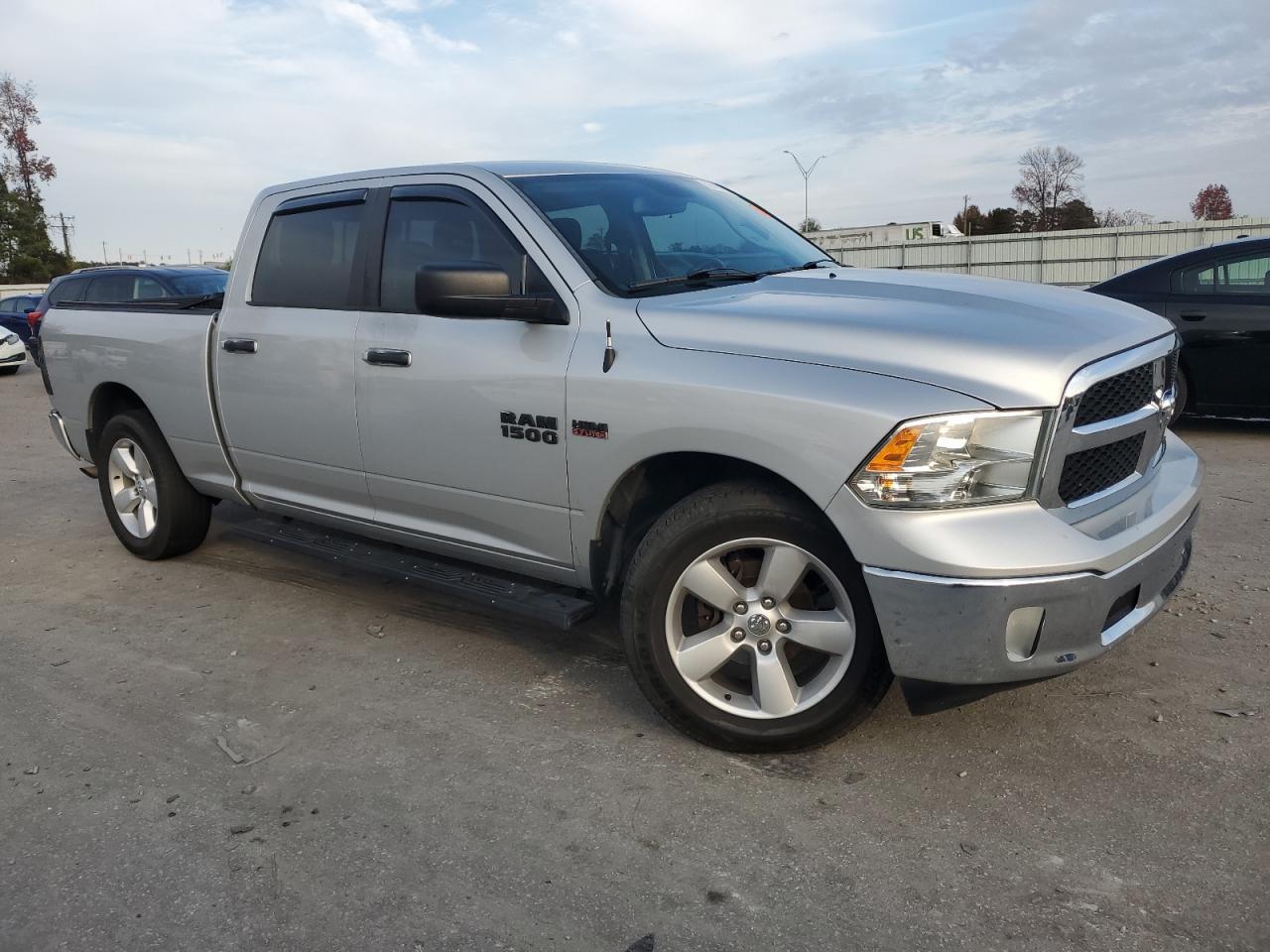 2014 RAM 1500 SLT - Фото 4