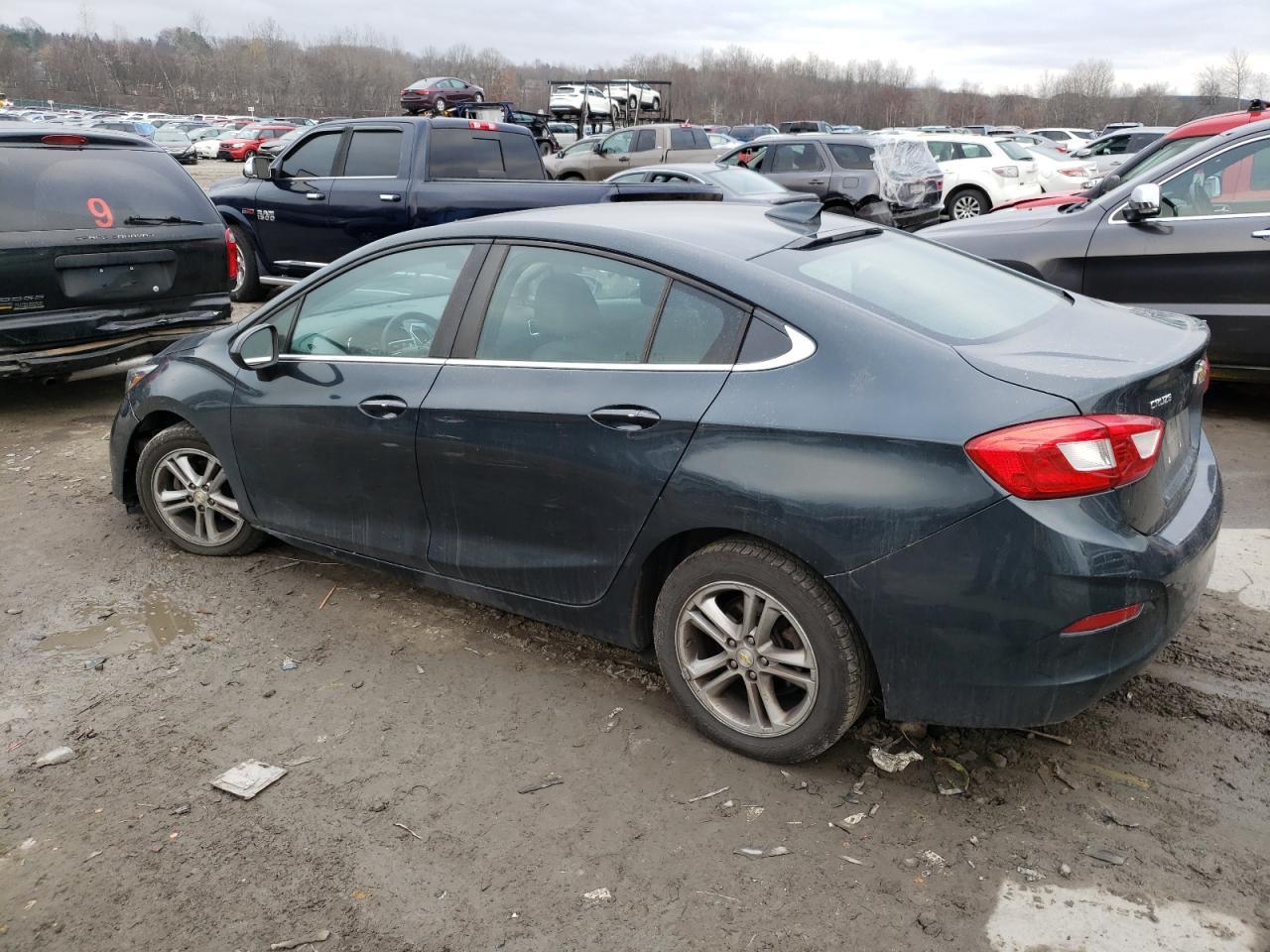 2017 CHEVROLET CRUZE LT - Image 2