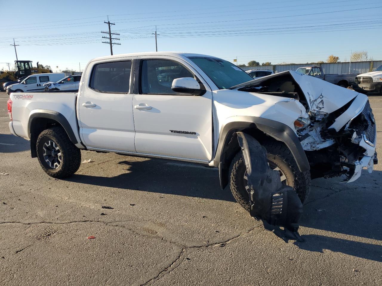 2018 TOYOTA TACOMA DOU - Image 4