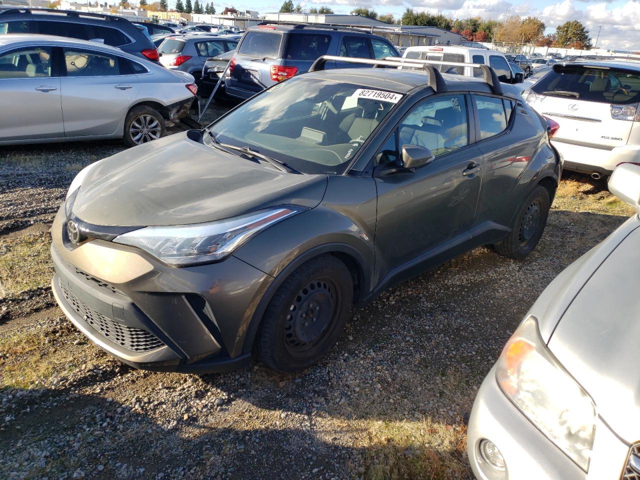 2021 TOYOTA C-HR XLE car image