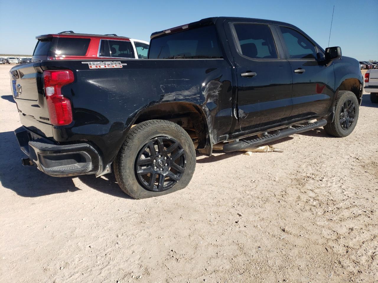 2024 CHEVROLET SILVERADO - Image 3