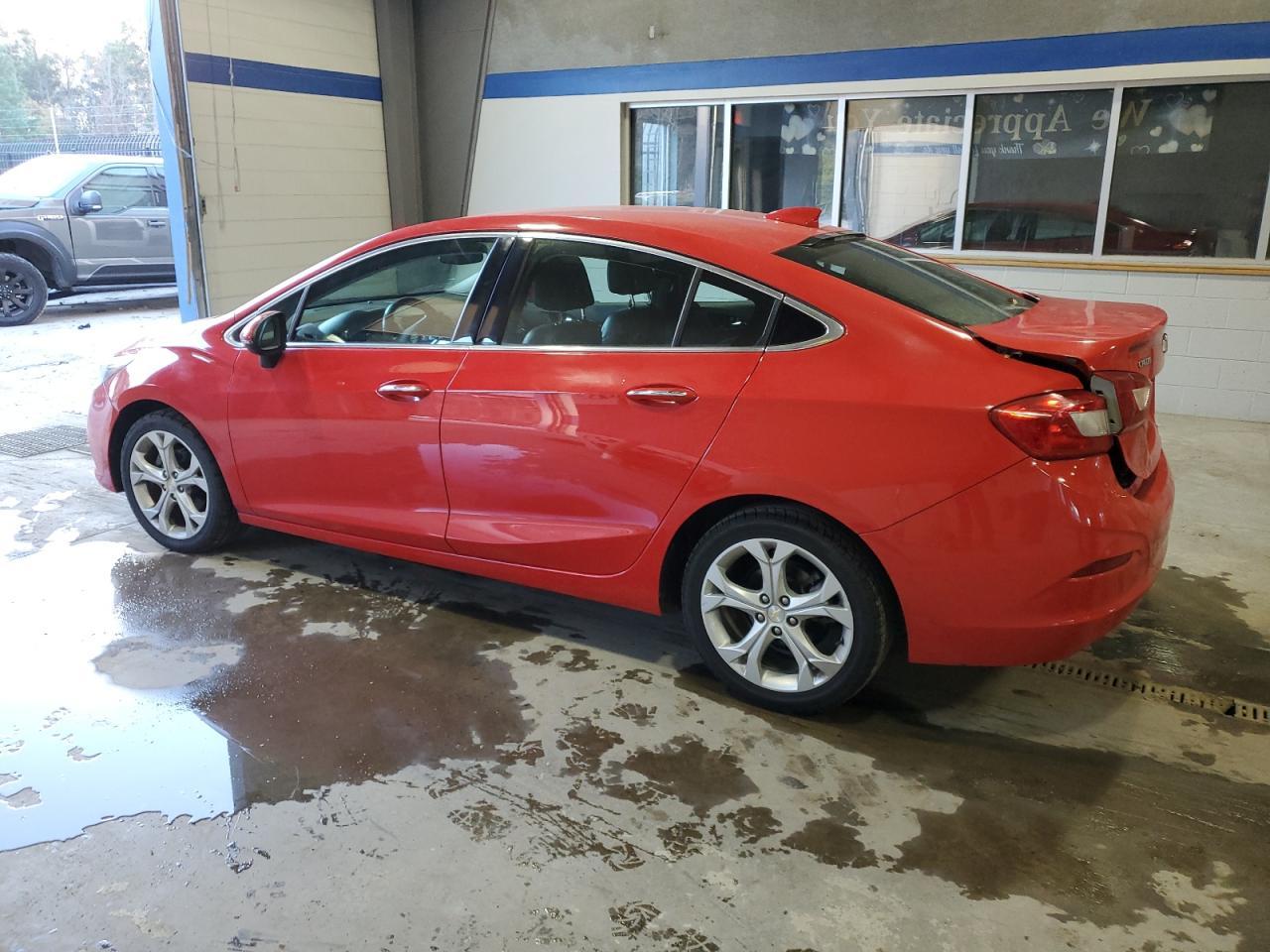 2017 CHEVROLET CRUZE PREM - Фото 2
