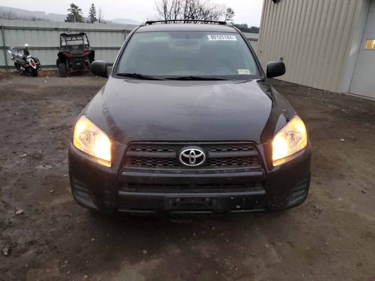 2011 TOYOTA RAV4 - Фото 5