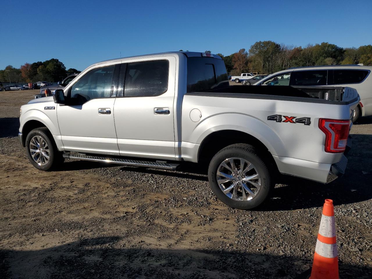 2016 FORD F150 SUPER - Image 2