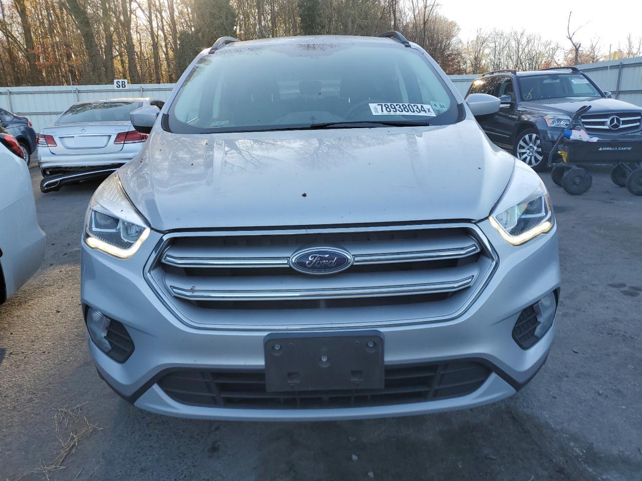 2019 FORD ESCAPE SEL - Фото 5