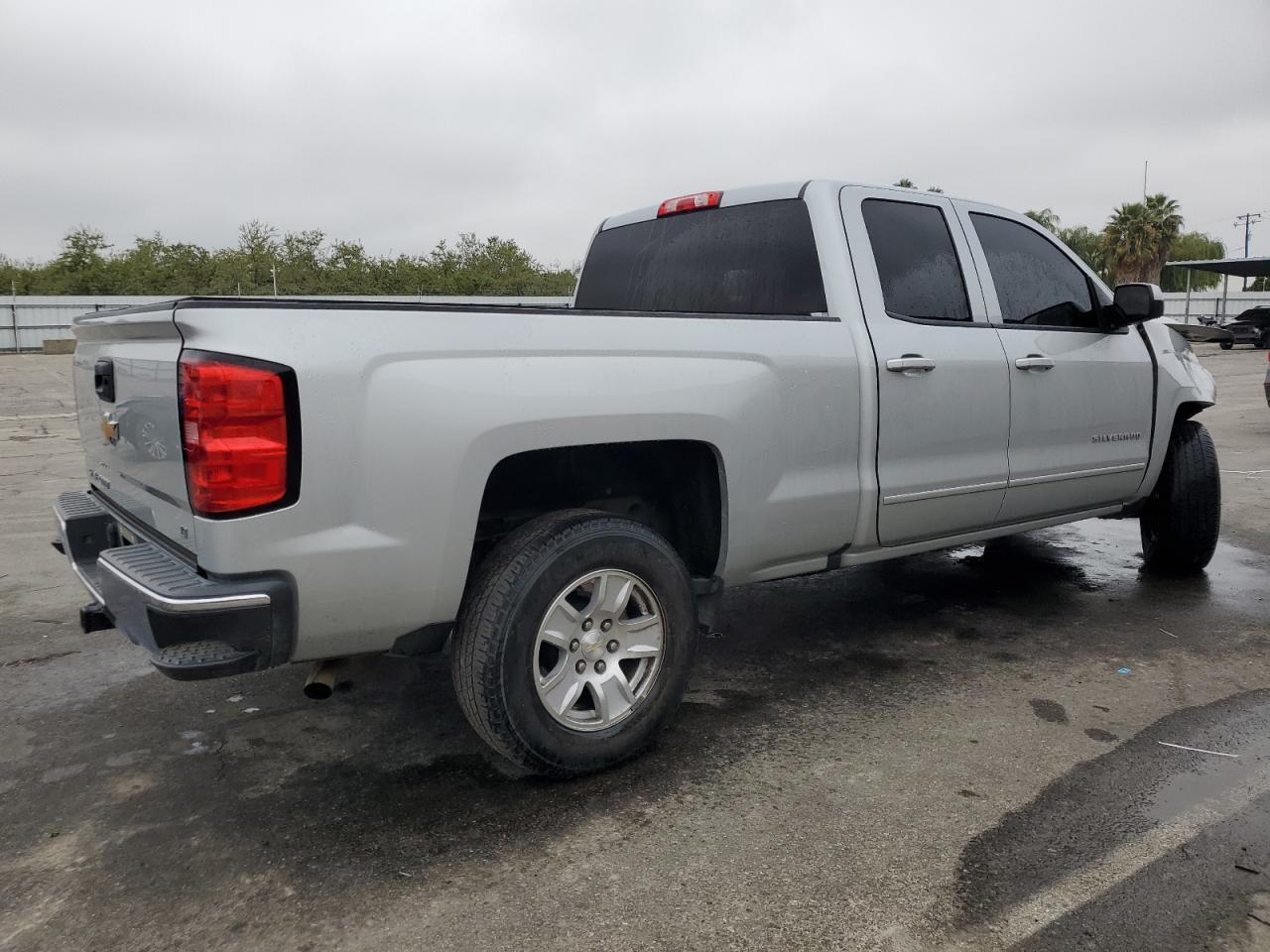 2017 CHEVROLET SILVERADO - Фото 3