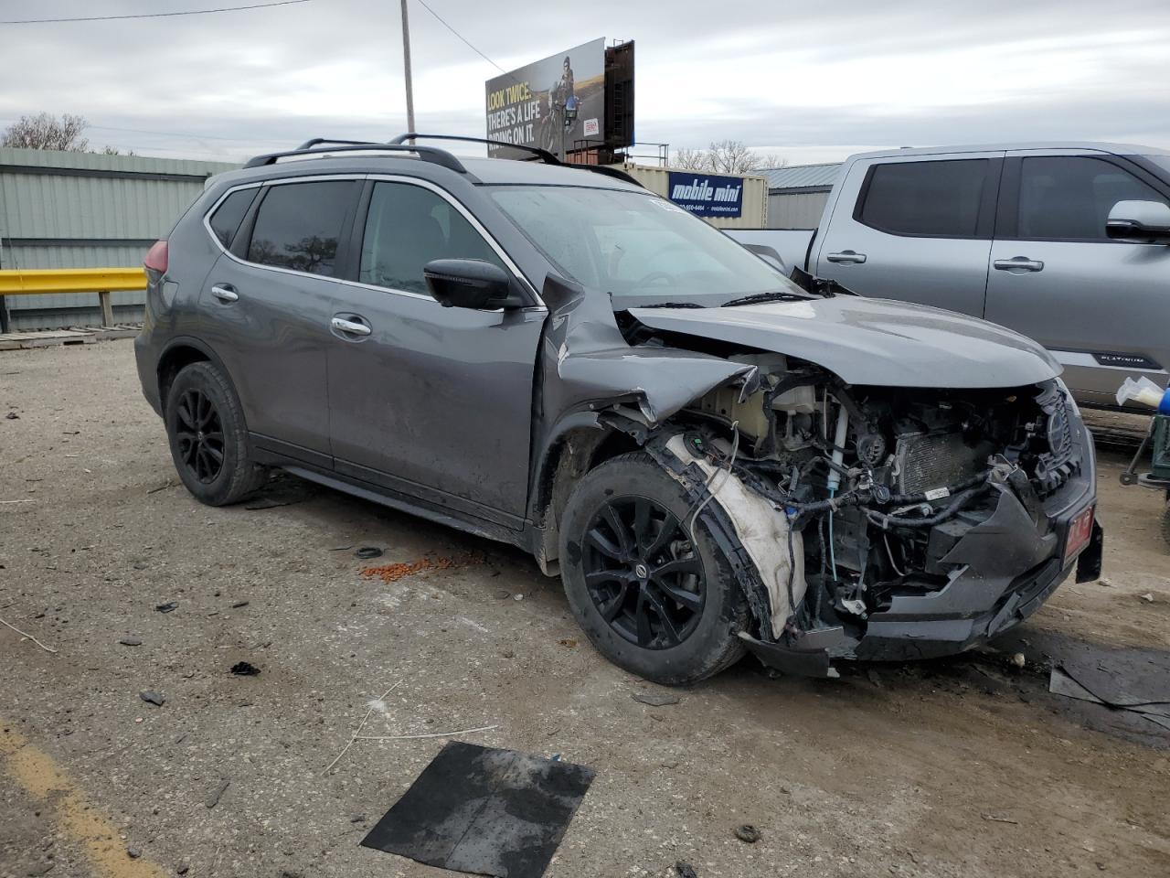 2018 NISSAN ROGUE S - Фото 4