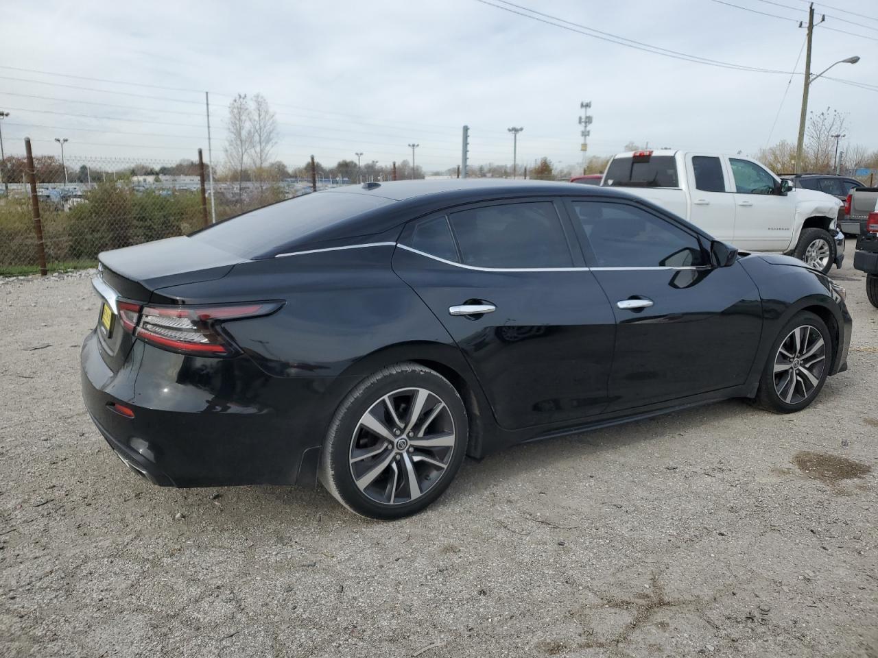 2019 NISSAN MAXIMA S - Фото 3