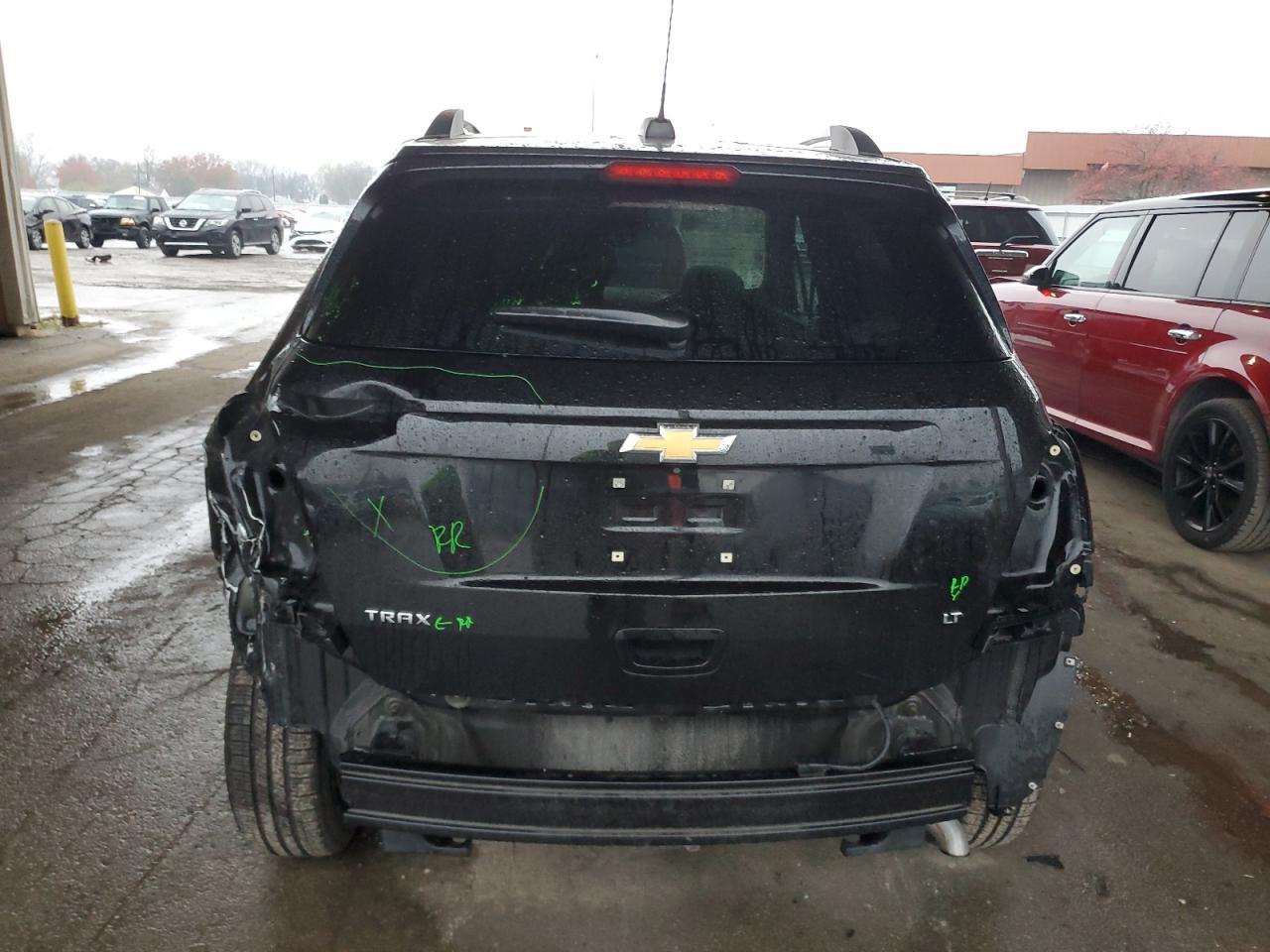 2019 CHEVROLET TRAX 1LT - Image 6