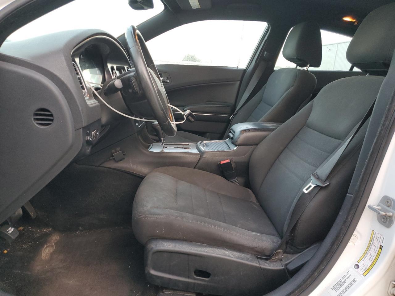 2013 DODGE CHARGER SE - Фото 7