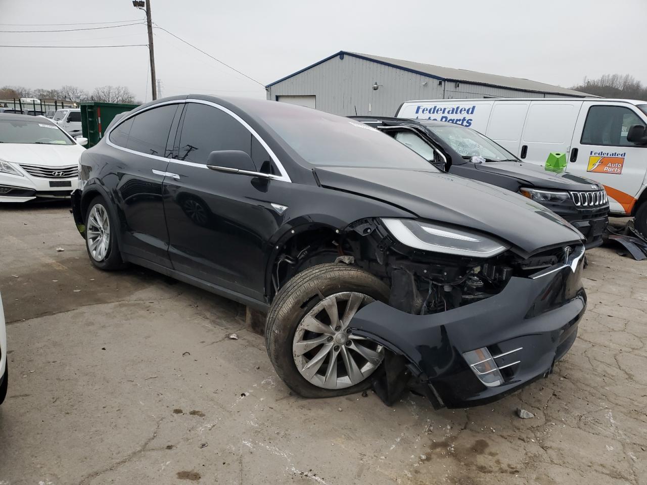 2016 TESLA MODEL X - Фото 4