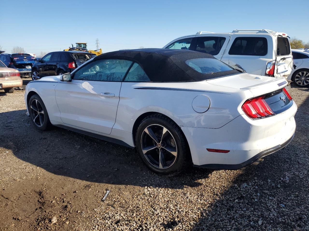 2018 FORD MUSTANG - Фото 2