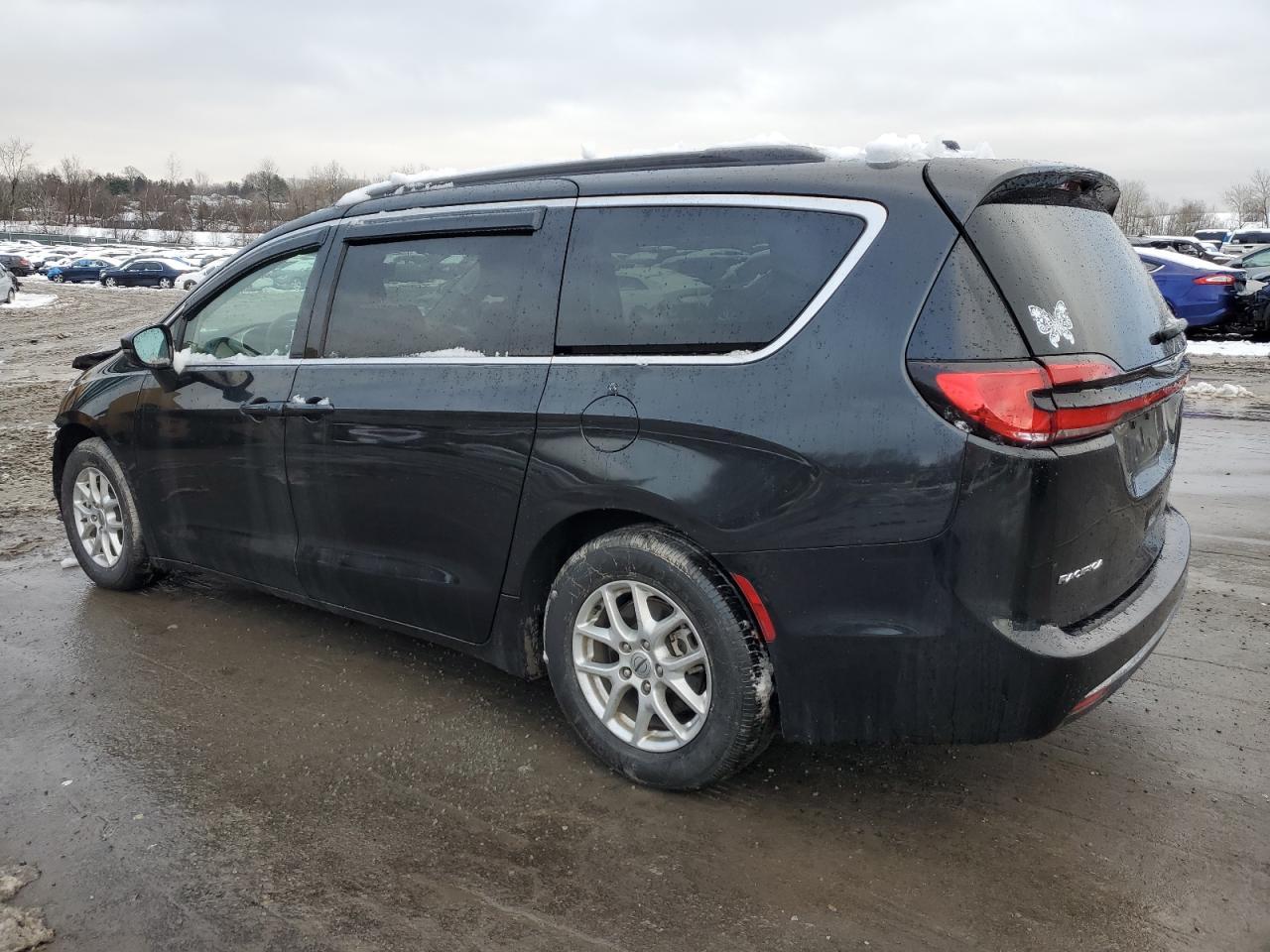 2022 CHRYSLER PACIFICA T - Image 2