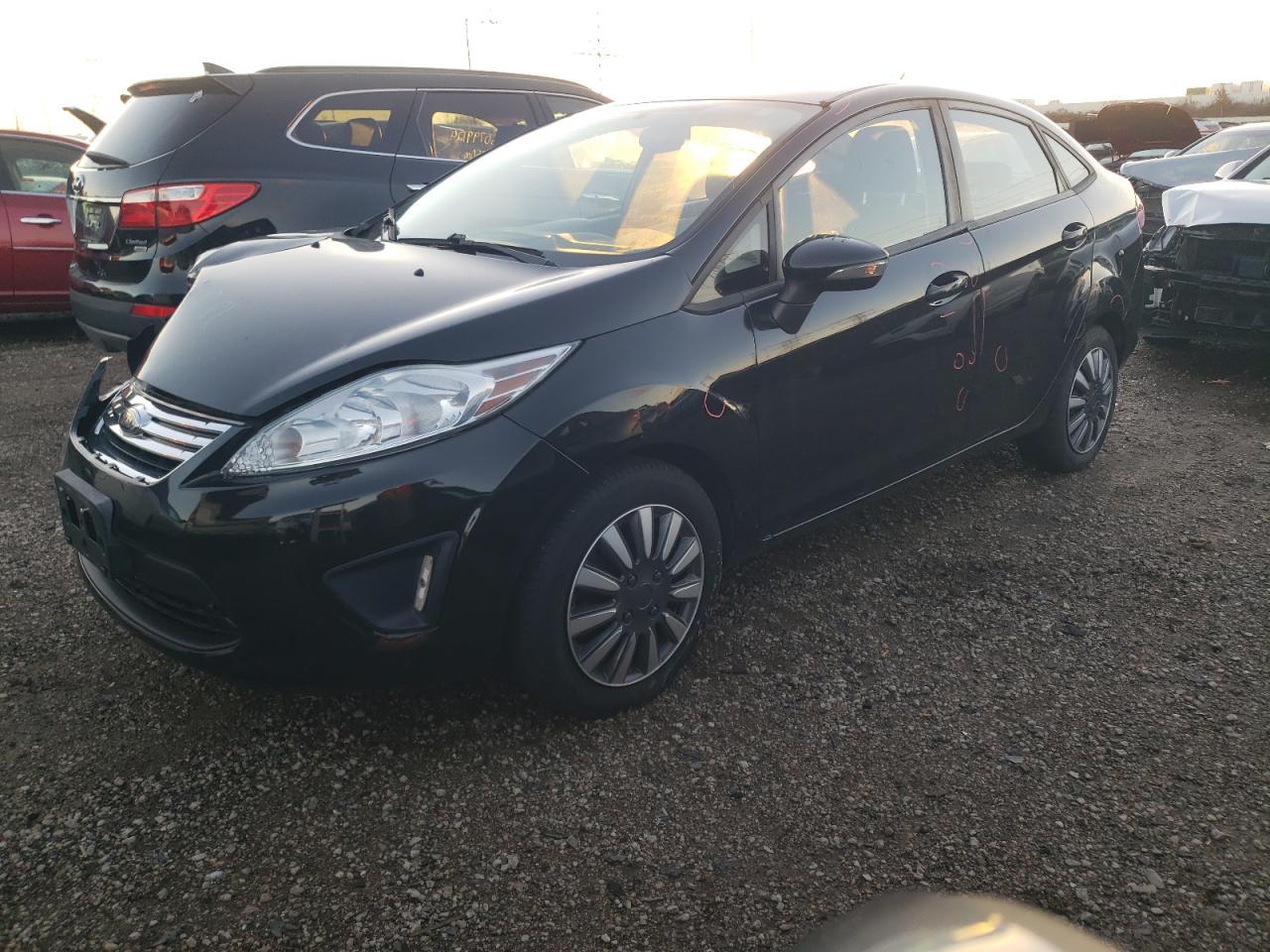 2013 FORD FIESTA SE