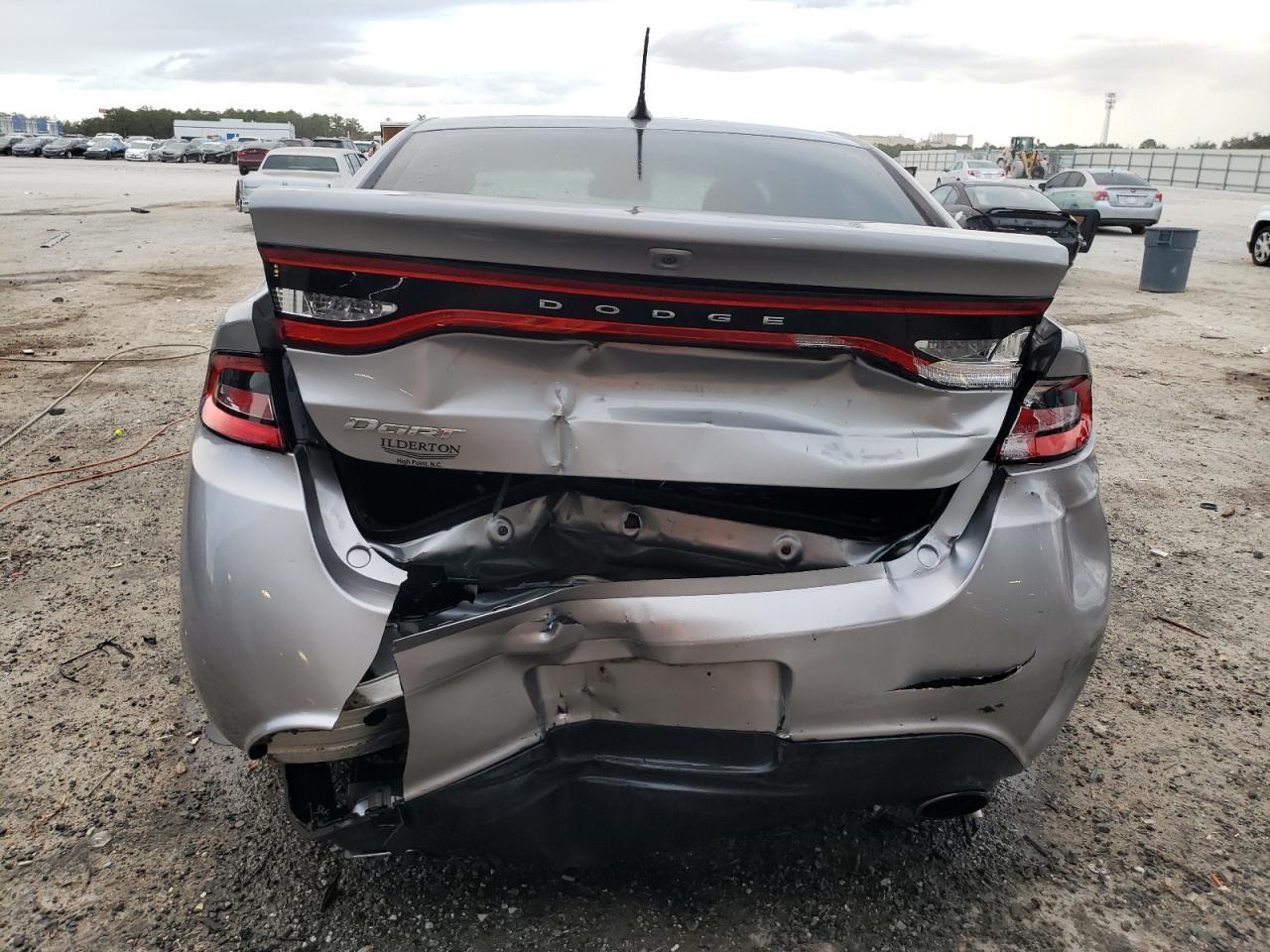 2015 DODGE DART SXT - Фото 6