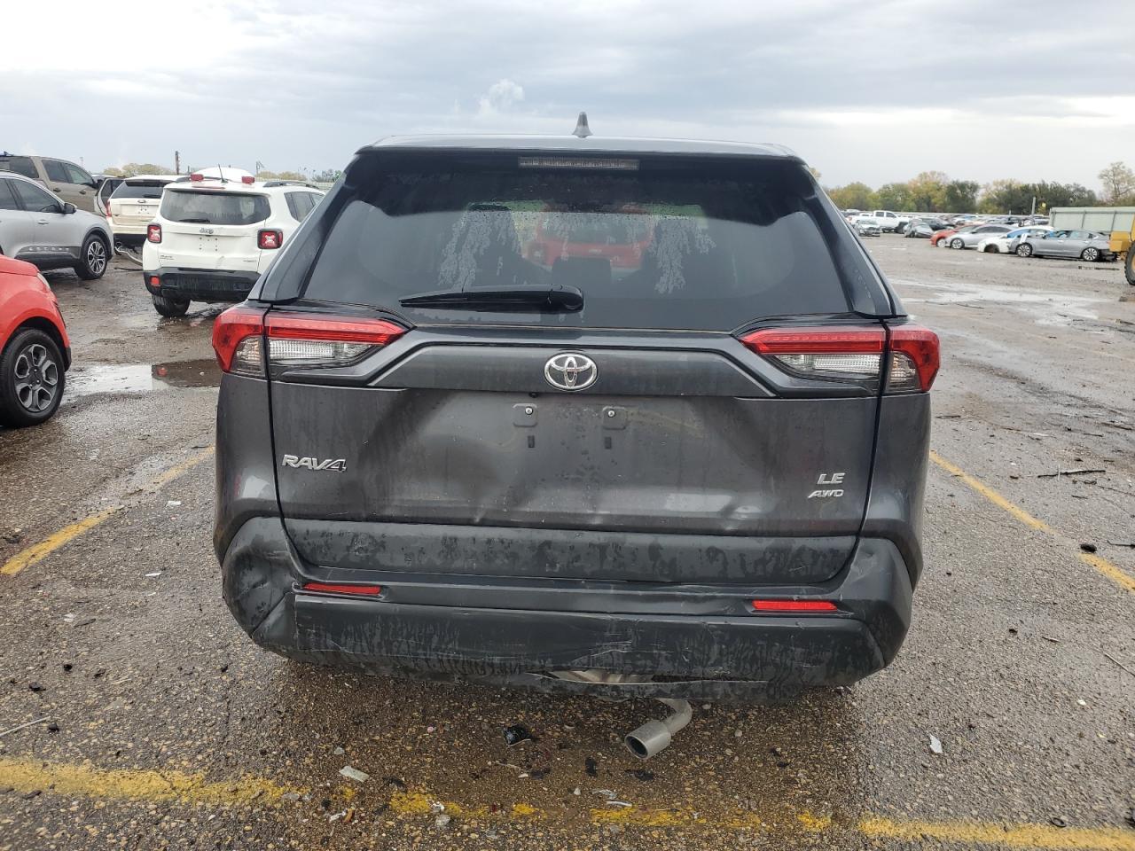 2023 TOYOTA RAV4 LE - Фото 6