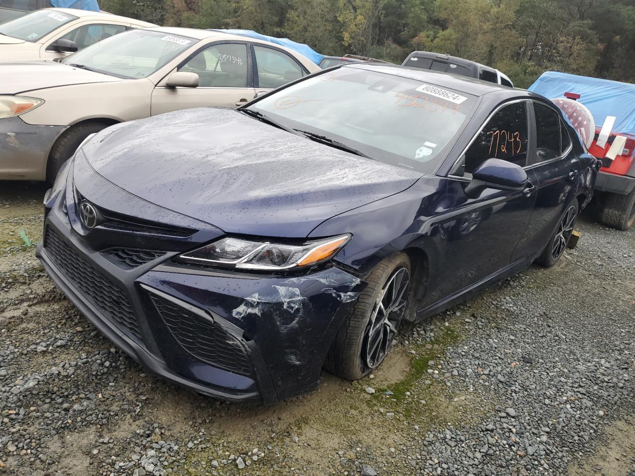 2021 TOYOTA CAMRY SE