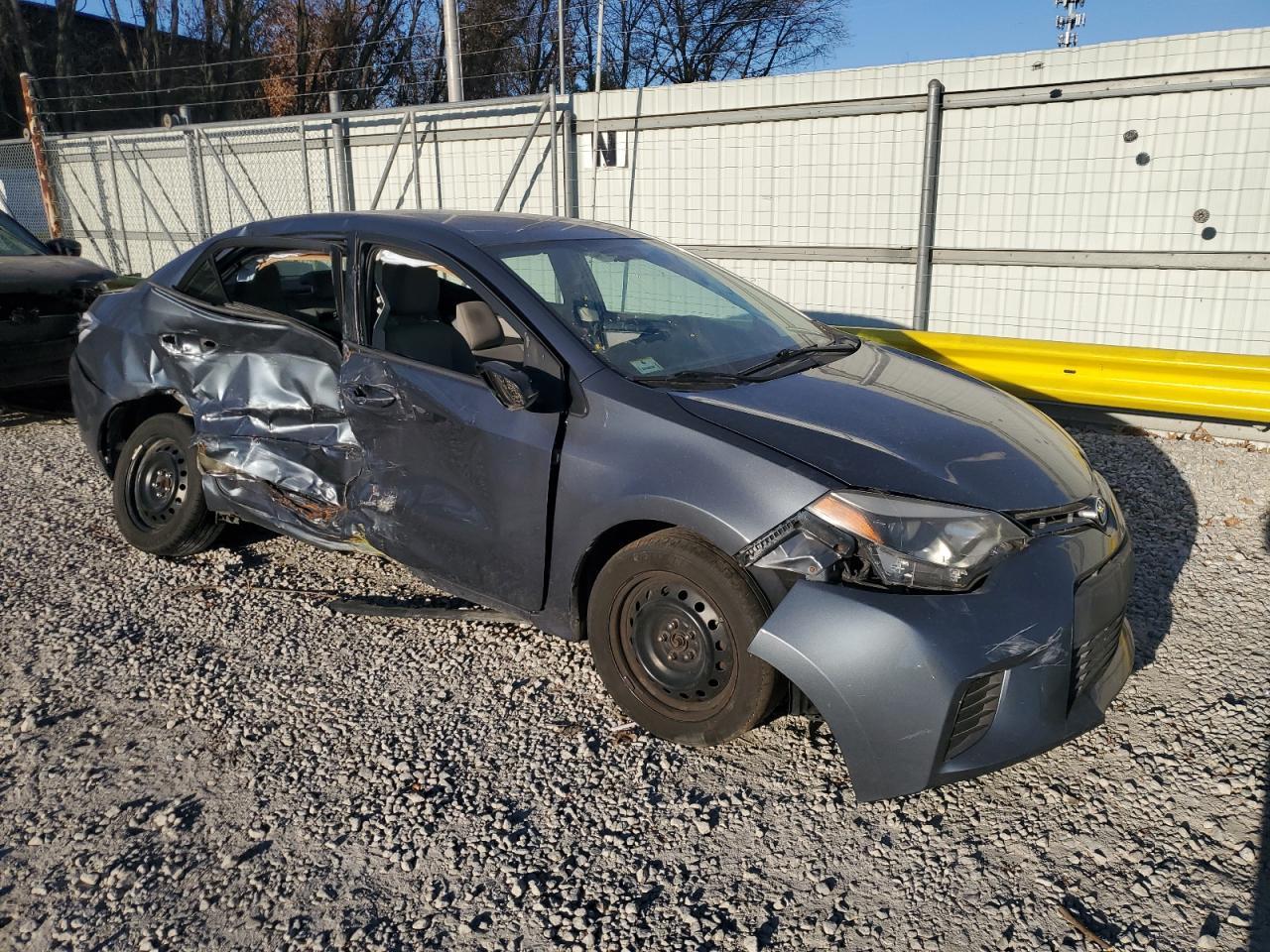 2016 TOYOTA COROLLA L - Image 4