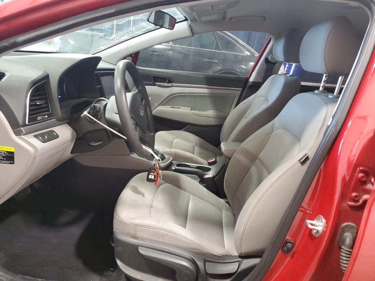 2018 HYUNDAI ELANTRA SE - Image 7