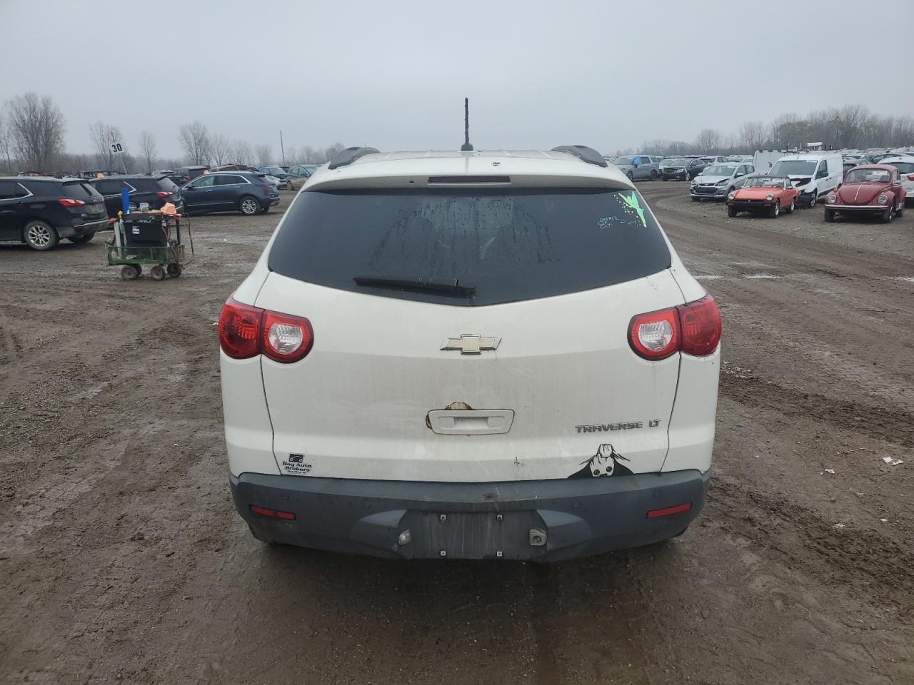 2012 CHEVROLET TRAVERSE L - Image 6