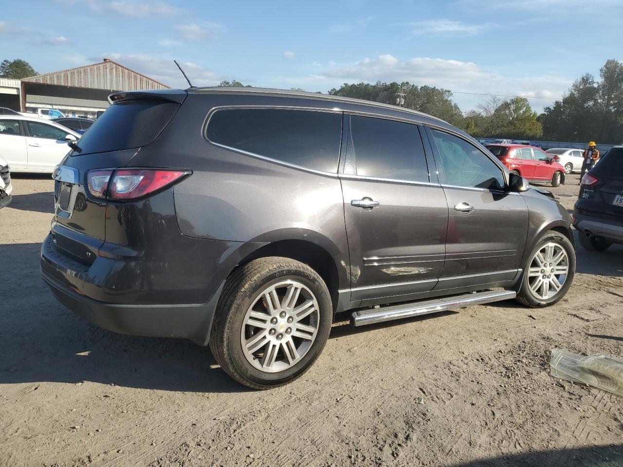 2014 CHEVROLET TRAVERSE L - Image 3