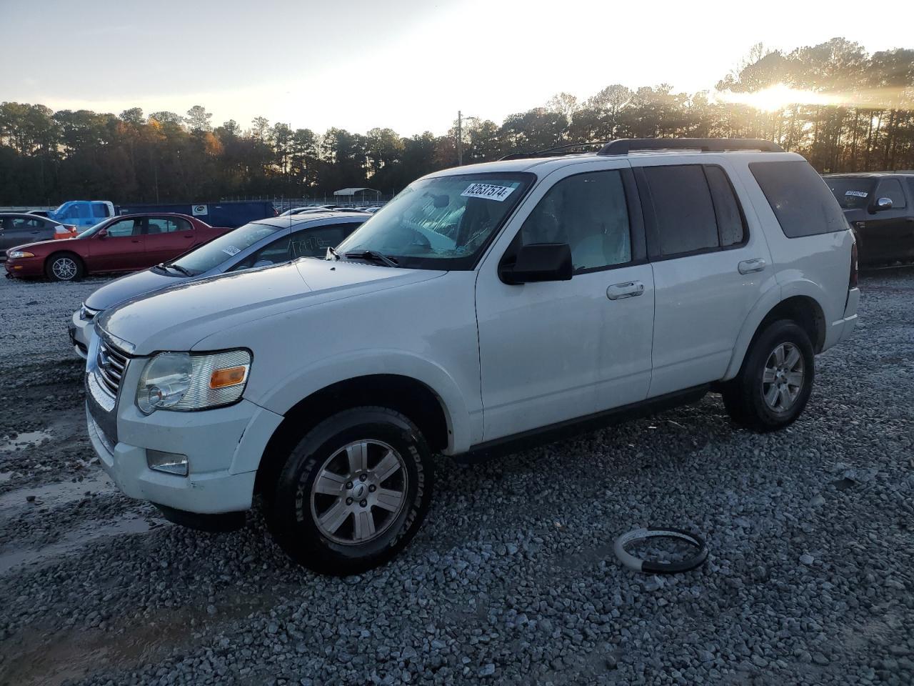 2010 FORD EXPLORER X