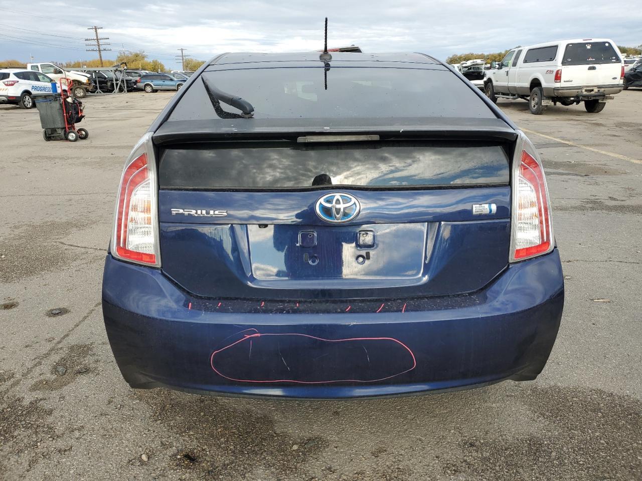 2013 TOYOTA PRIUS - Фото 6