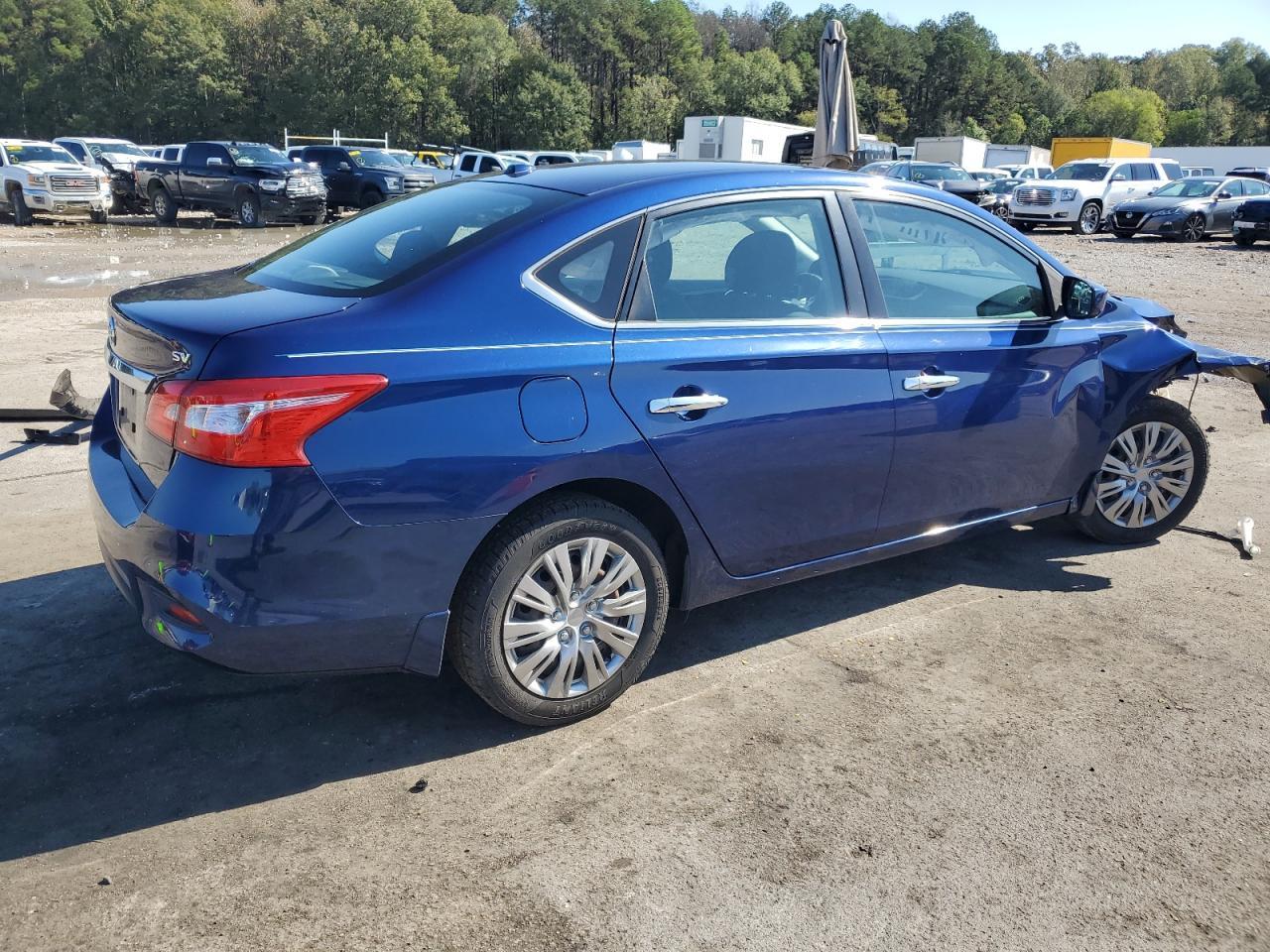 2017 NISSAN SENTRA S - Фото 3