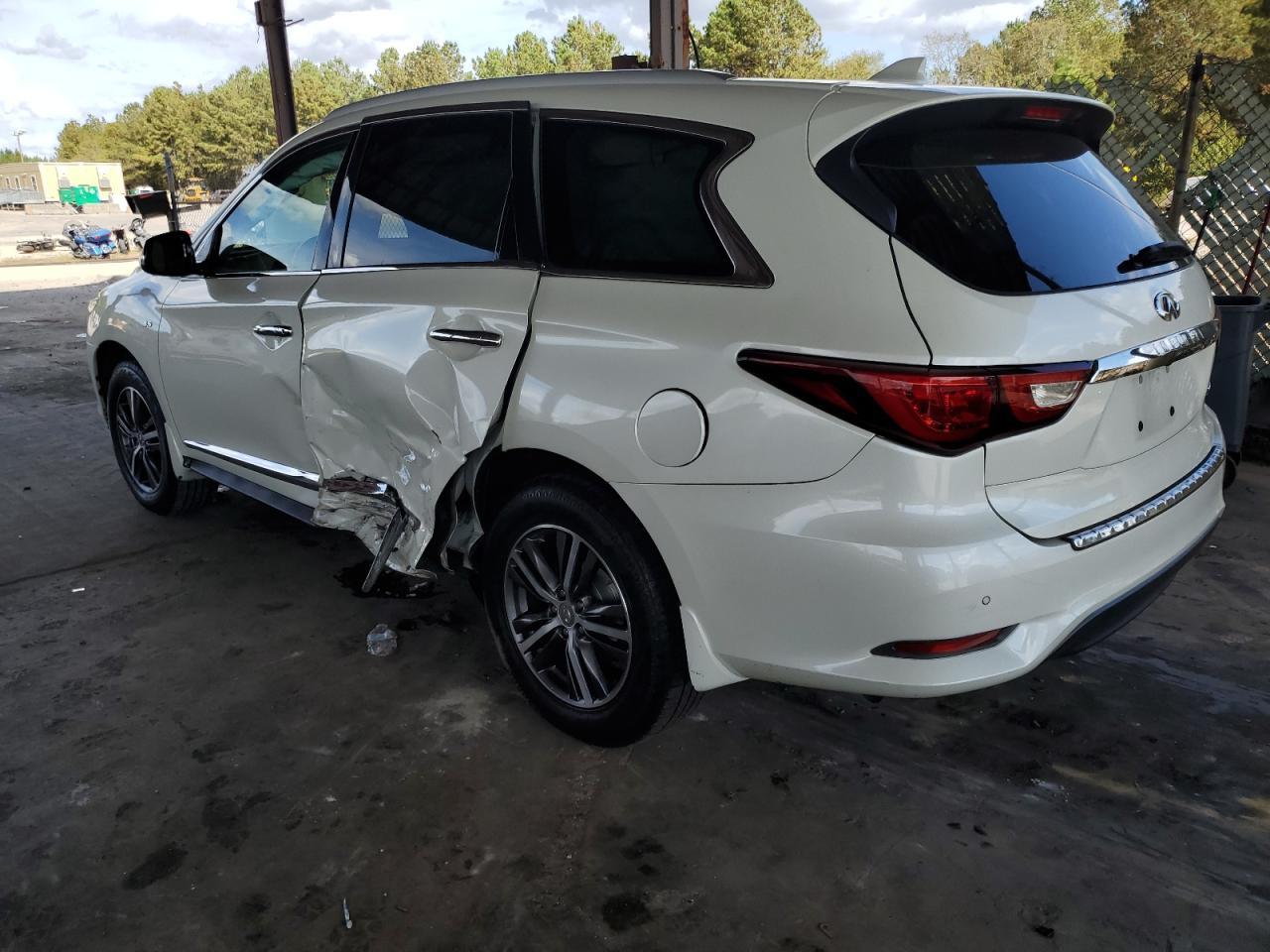 2016 INFINITI QX60 - Image 2