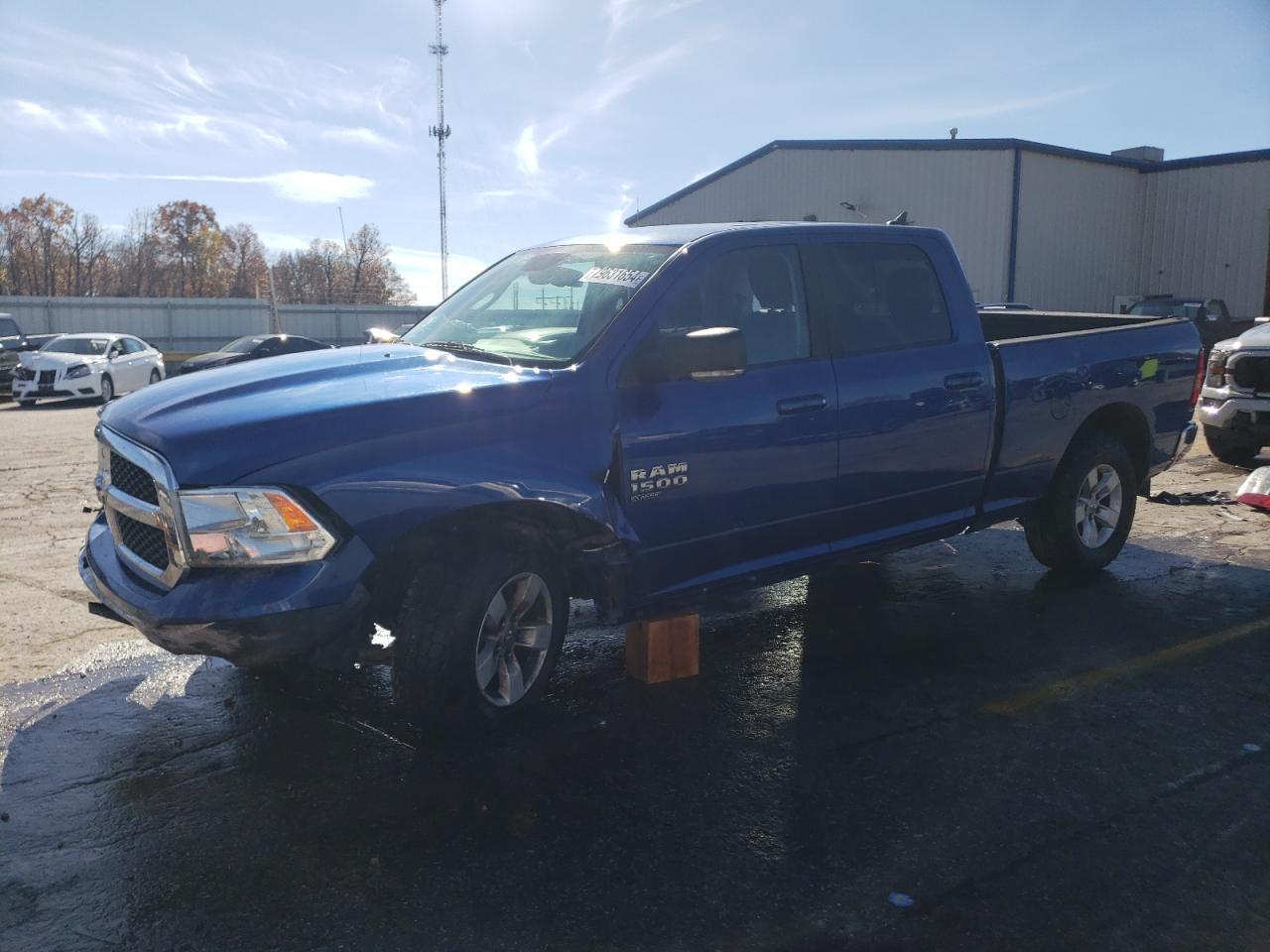 2019 RAM 1500 CLASS