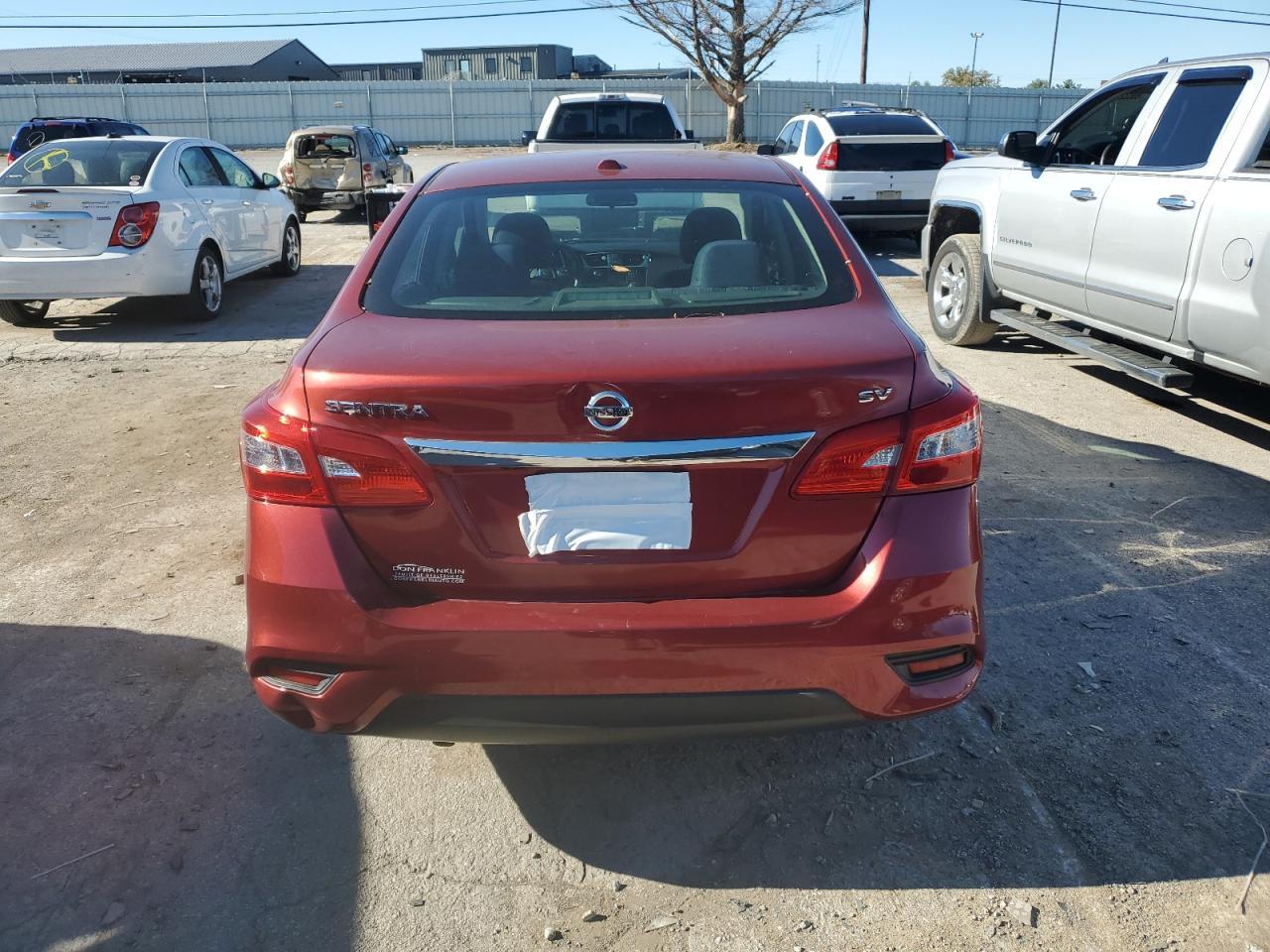 2017 NISSAN SENTRA S - Фото 6