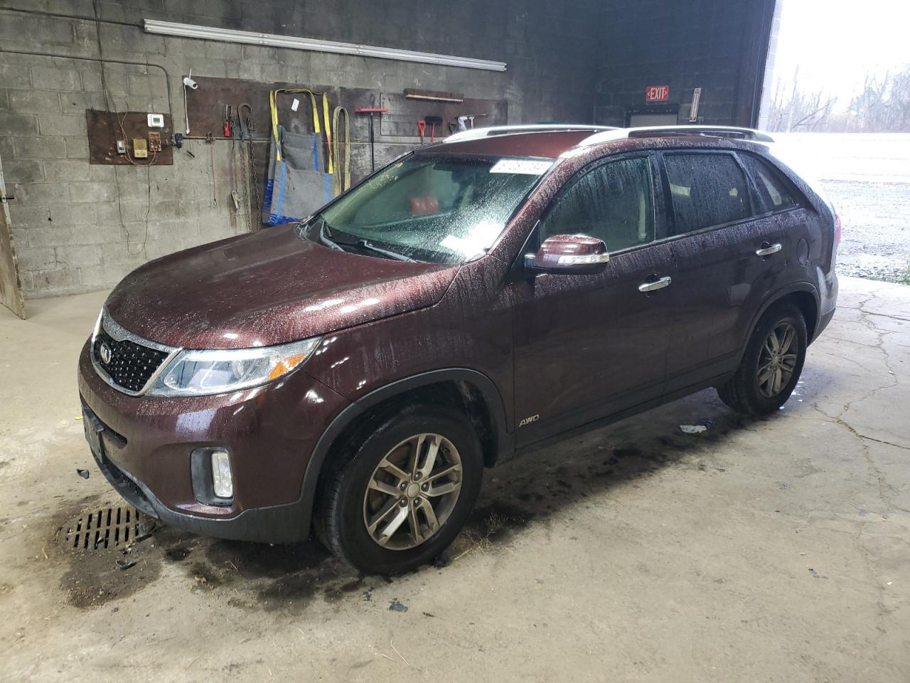 2015 KIA SORENTO LX