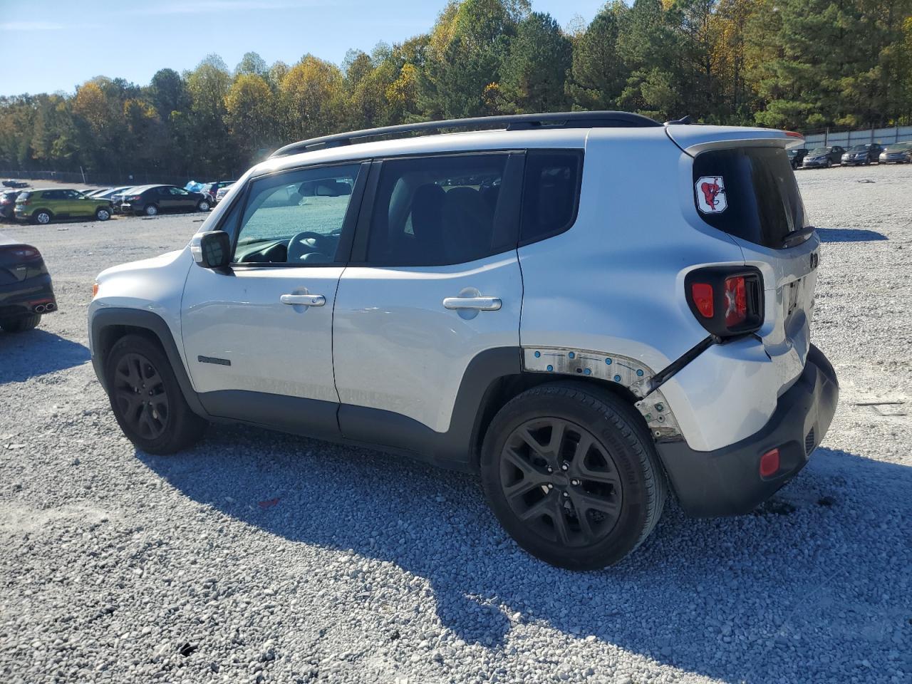 2017 JEEP RENEGADE L - Image 2
