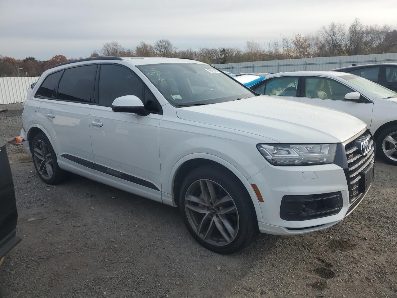 2017 AUDI Q7 PRESTIG - Фото 4