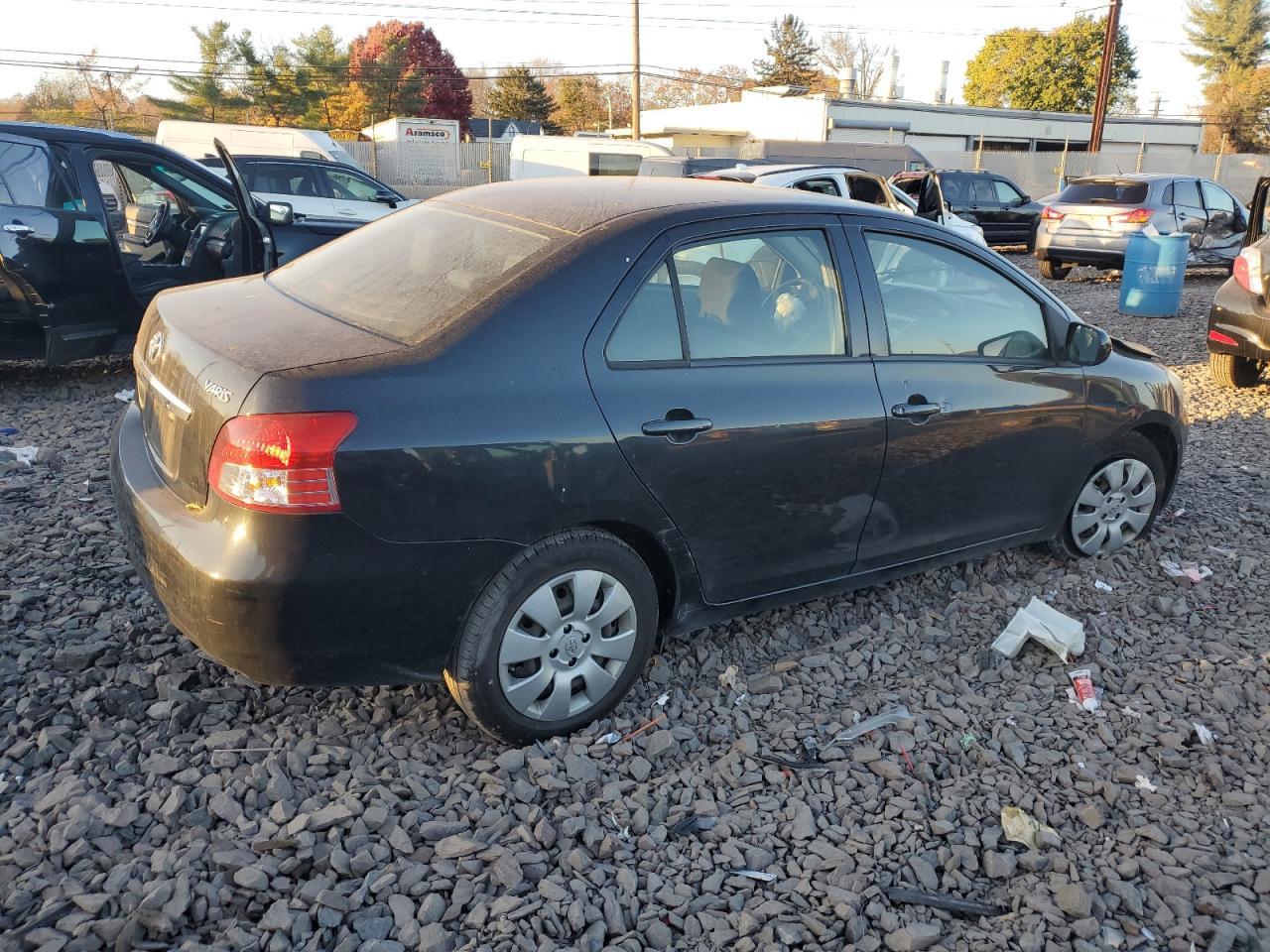 2012 TOYOTA YARIS - Image 3