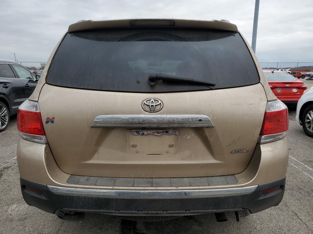 2011 TOYOTA HIGHLANDER - Image 6